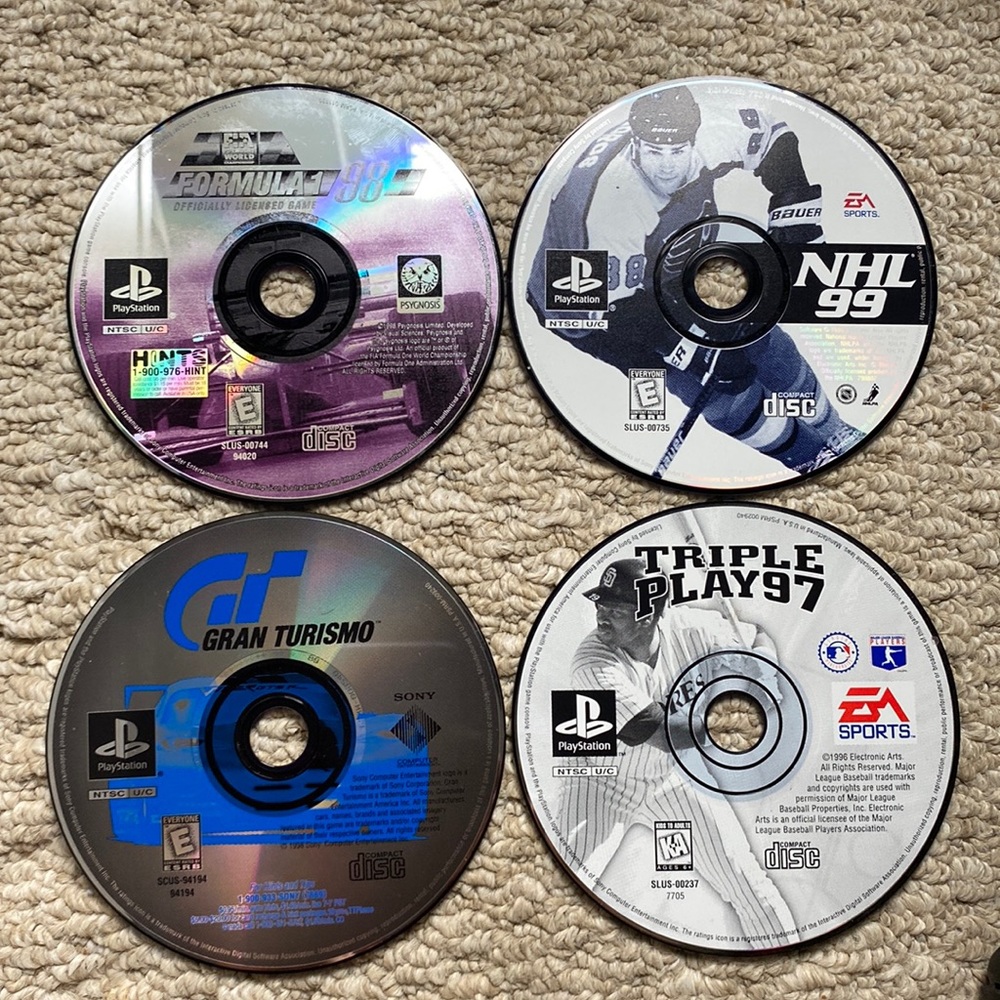 PlayStation 1 game bundle